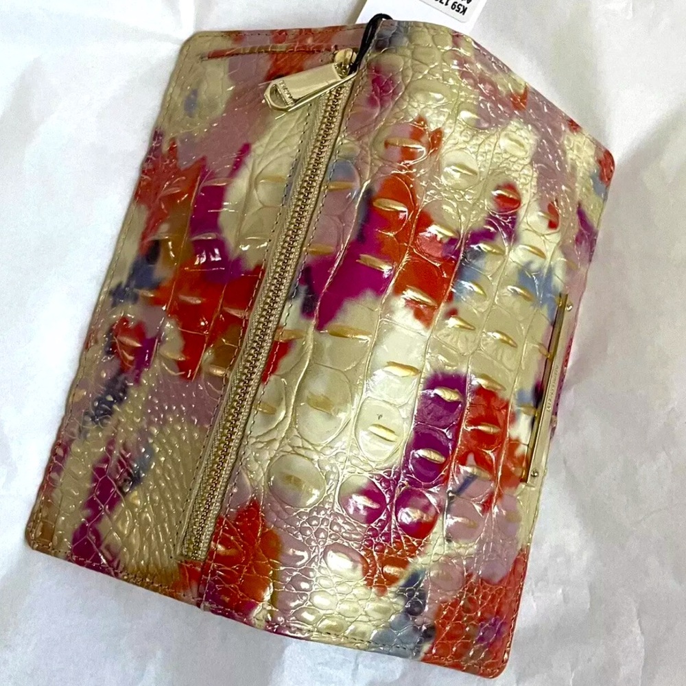 NWT! RARE Brahmin Melbourne Ady Croc Embossed Leather Slim Wallet FIESTA!!!